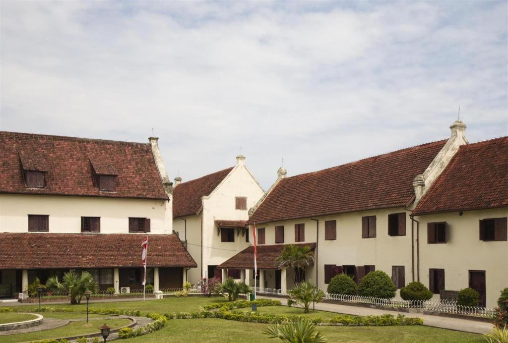 The Rinra Hotel Makassar Luaran gambar