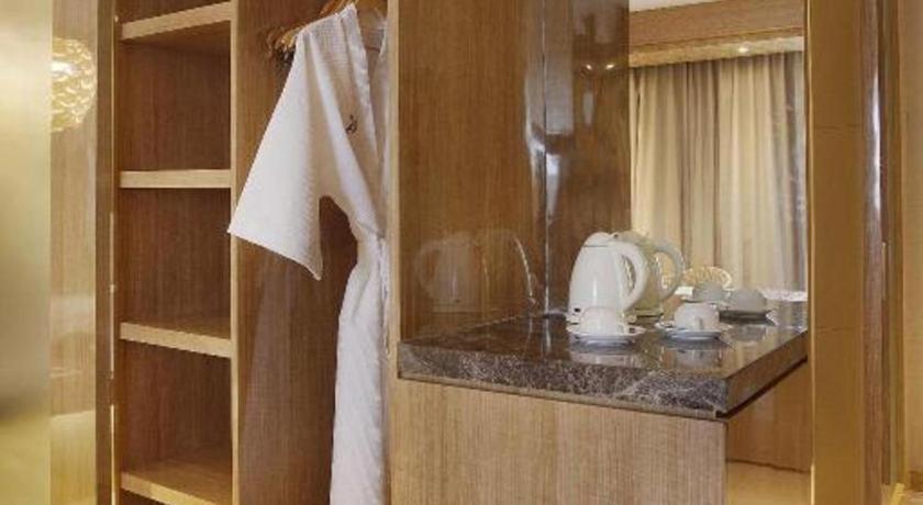 The Rinra Hotel Makassar Luaran gambar