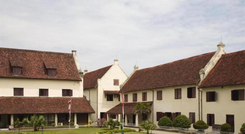 The Rinra Hotel Makassar Luaran gambar