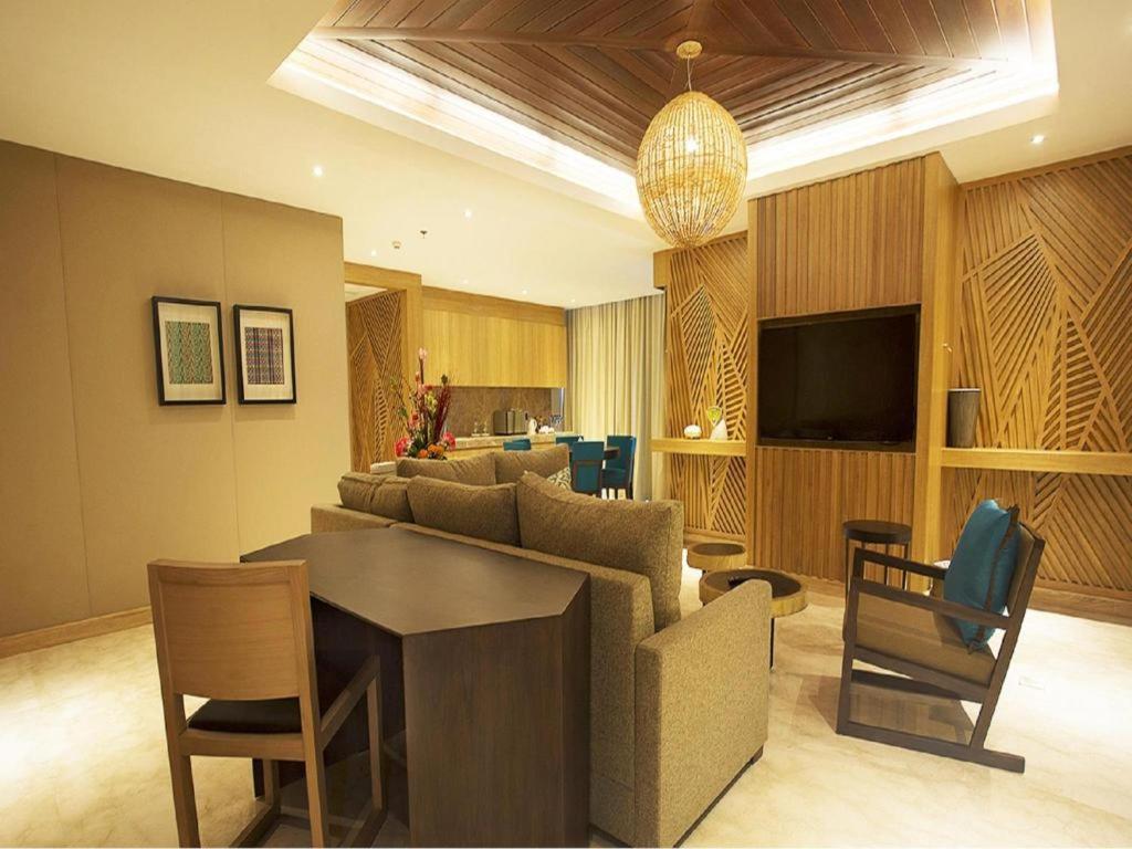 The Rinra Hotel Makassar Luaran gambar
